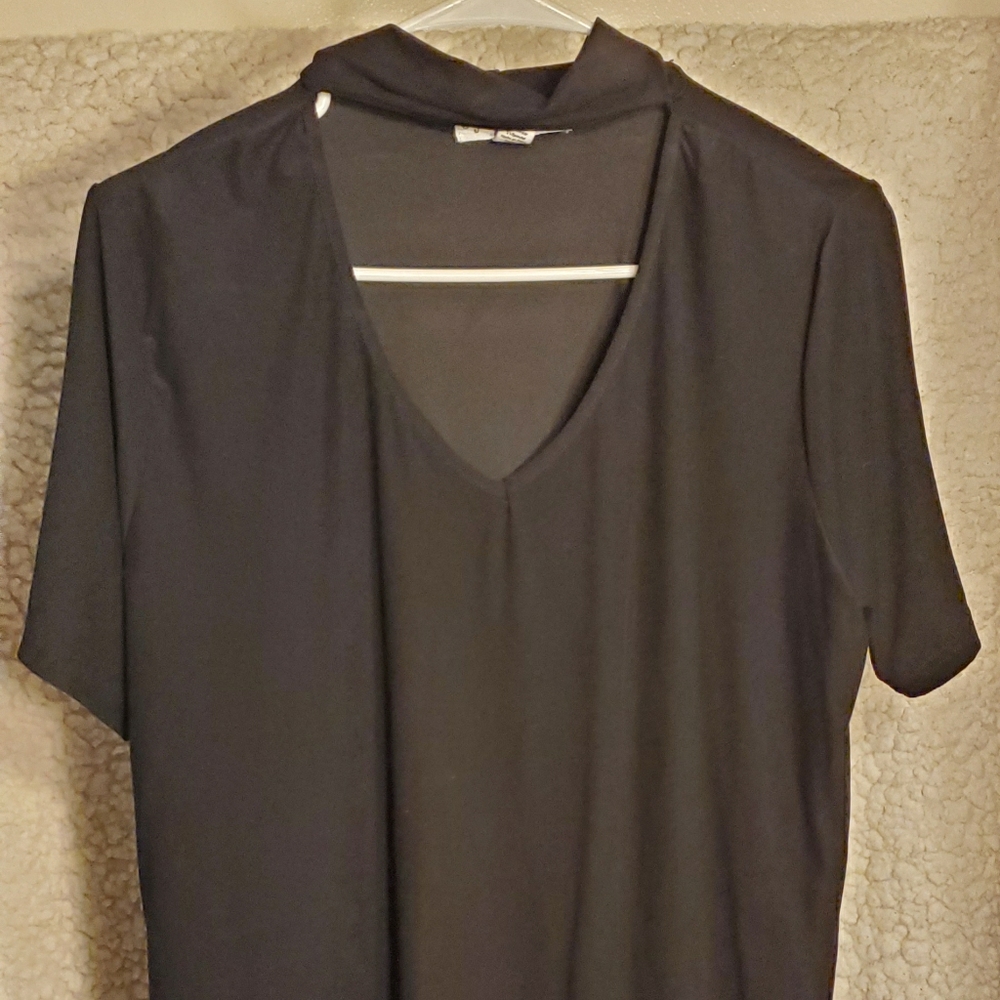 Long Black blouse 1X - strap around the neck